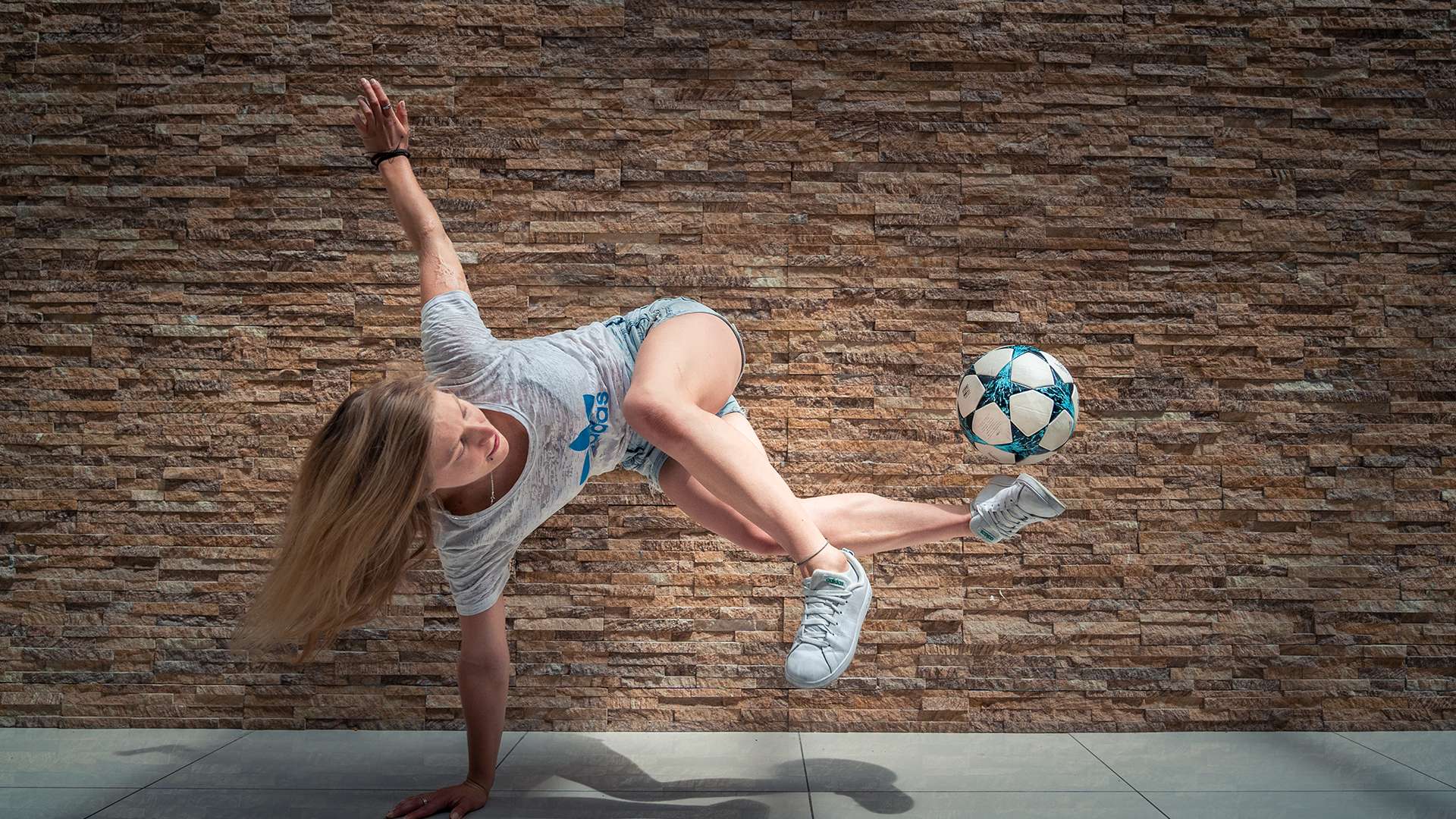 校的合作 校的合作